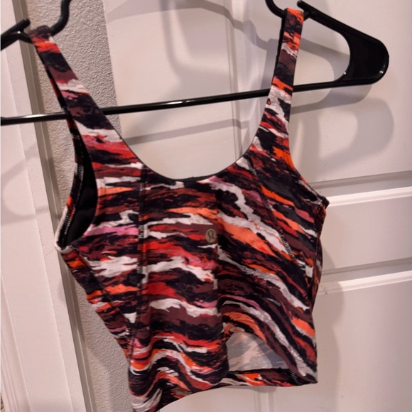 Lululemon - Picture 2 of 2